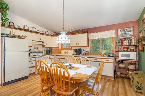 Kitchen - 2222 Ridge, Harrison, MI 48625 photo 2 of 2