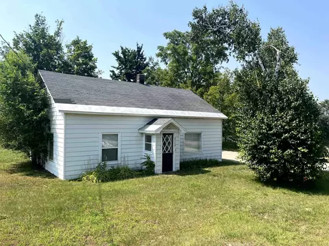 2139 N Three Mile, Traverse City, MI 49686
