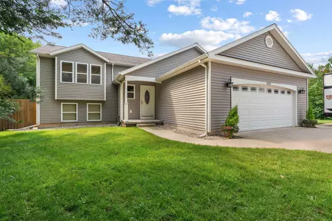 5221 Barney, Traverse City, MI 49684