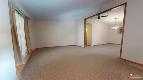 Living - 11167 E Arnold Lk, Gladwin, MI 48624 photo 2 of 5