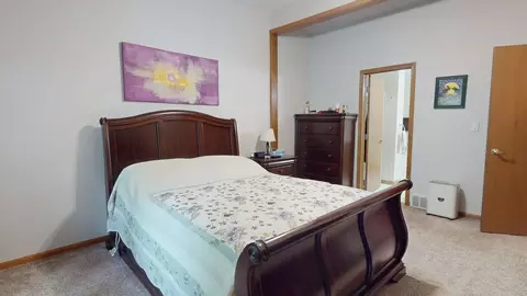 Bedroom - 11167 E Arnold Lk, Gladwin, MI 48624 photo 1 of 6