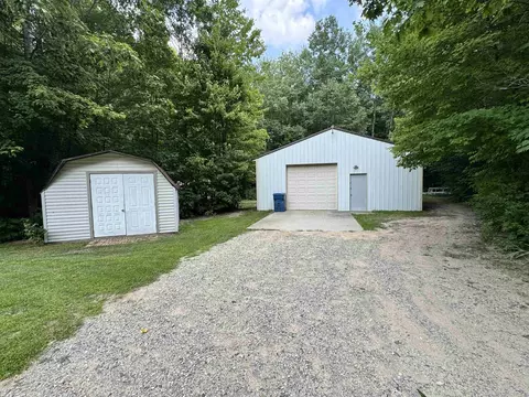 Exterior - 11167 E Arnold Lk, Gladwin, MI 48624 photo 8 of 13