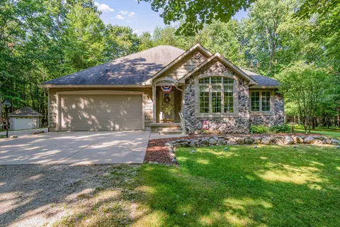 5330 Elm, Farwell, MI 48622