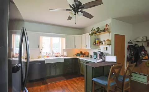 364 S Chippewa, Shepherd, MI 48883 photo 8