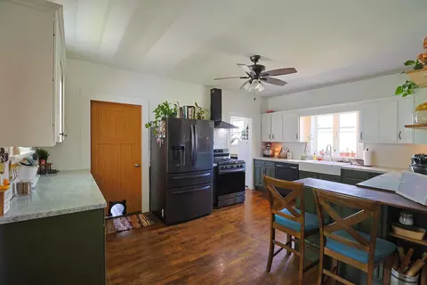 364 S Chippewa, Shepherd, MI 48883 photo 6