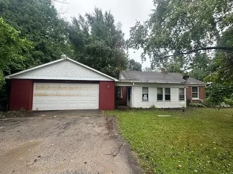 797 Eden Hl, Beulah, MI 49617