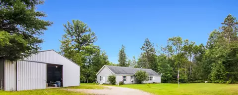 1862 W 16, Mesick, MI 49668