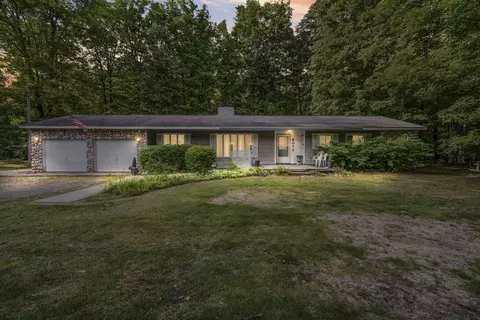4077 NE Twin Lk, Mancelona, MI 49659