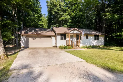 3391 W Bear Lk, Kalkaska, MI 49646