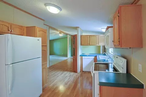 Kitchen - 5702 S Shepherd, Shepherd, MI 48883 photo 1 of 2