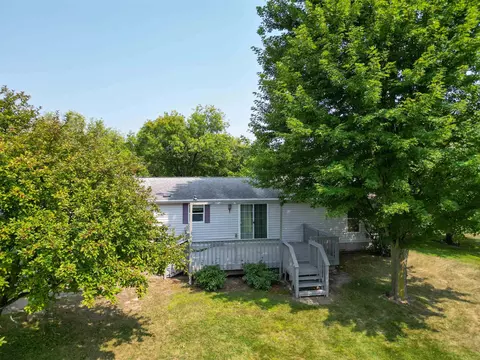 Exterior - 5702 S Shepherd, Shepherd, MI 48883 photo 5 of 8