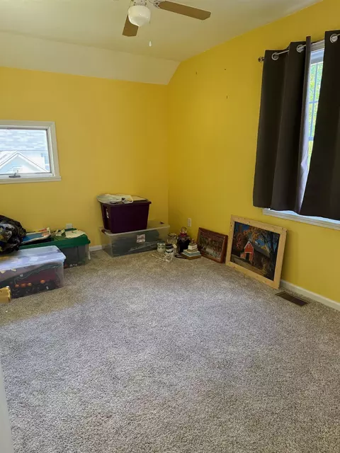 Bedroom - 811 E Ctr, Ithaca, MI 48847 photo 3 of 3