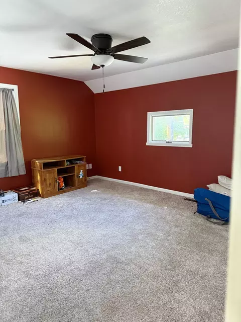Bedroom - 811 E Ctr, Ithaca, MI 48847 photo 2 of 3