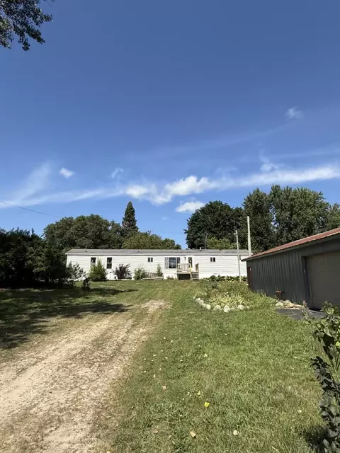 10351 E 12 34, Manton, MI 49663 photo 6