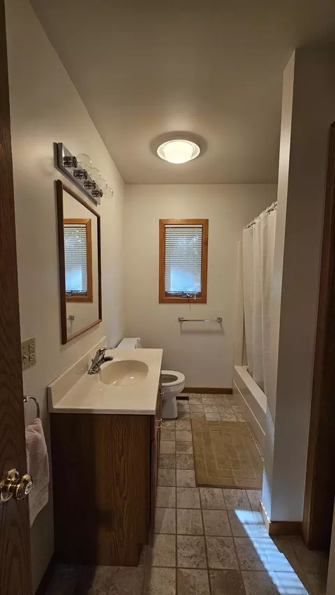 Bath - 5380 E 12th, Au Gres, MI 48703 photo 1 of 2