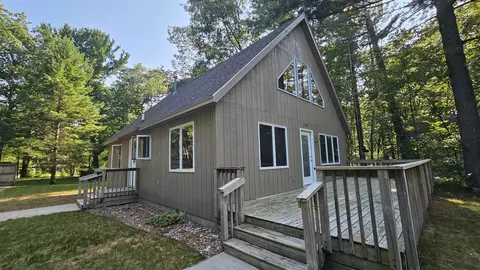 Exterior - 5380 E 12th, Au Gres, MI 48703 photo 3 of 9