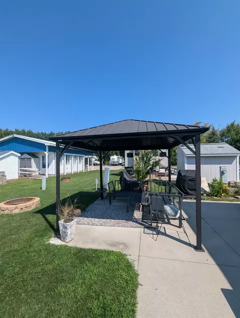831 S Main UNIT 286, Au Gres, MI 48703 photo 4