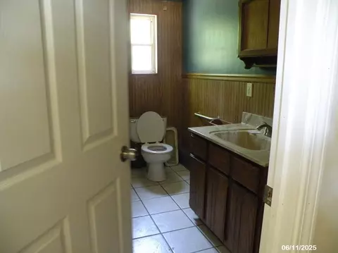 2853 Jean, Harrison, MI 48625 photo 4