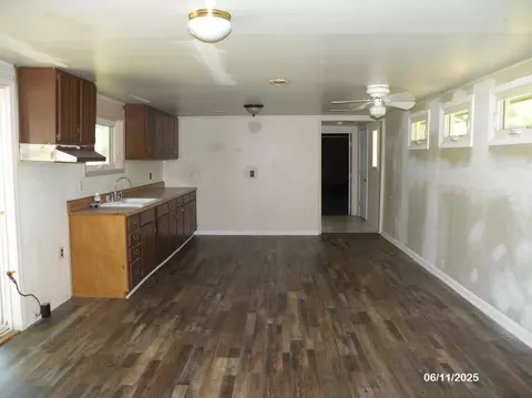 2853 Jean, Harrison, MI 48625 photo 2