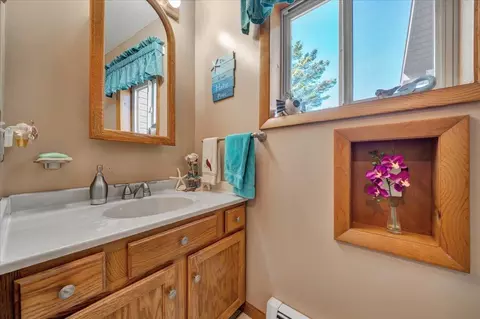 Bath - 1369 County Line, Hale, MI 48739 photo 1 of 5