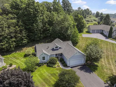 3074 Crown Wood, Traverse City, MI 49685