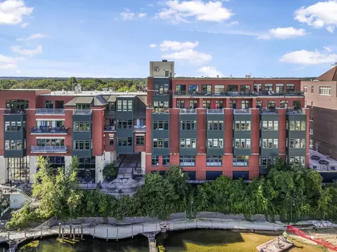 141 Rivers Edge #309, Traverse City, MI 49684