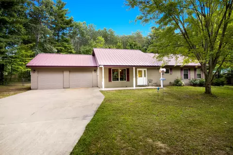 2078 Timber Trl NE, Kalkaska, MI 49646