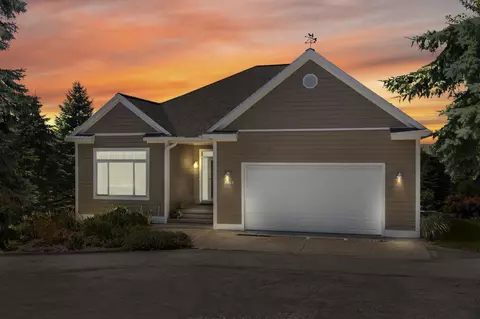 5668 Golf Mdws, Bellaire, MI 49615