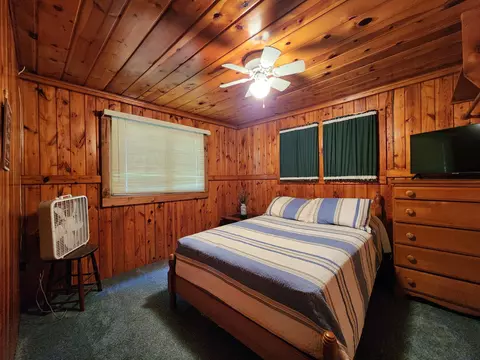 Bedroom - 8230 Avalon, Hale, MI 48739 photo 2 of 3