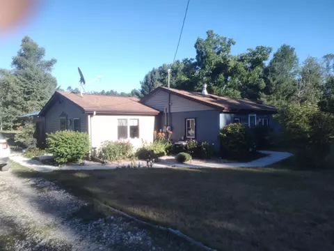 1831 Kitchen, Whittemore, MI 48770
