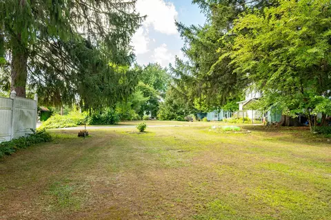 Exterior - 124 N 5th, Edmore, MI 48829 photo 7 of 13
