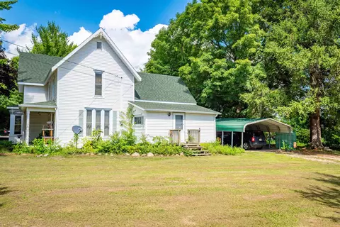 Exterior - 124 N 5th, Edmore, MI 48829 photo 2 of 13