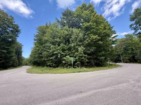 2388 Sugar Maple, Cedar, MI 49621