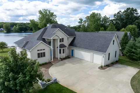 1107 Bundy, Lake Isabella, MI 48893
