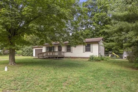 8692 Red Pne, Lake Ann, MI 49650