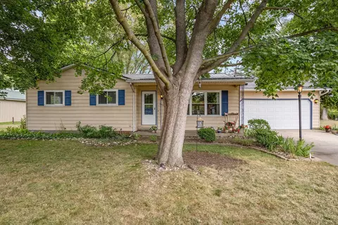 4855 National, Mount Pleasant, MI 48858
