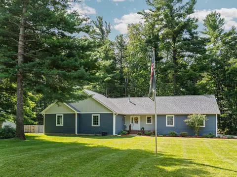 698 Bass Lk, Traverse City, MI 49685