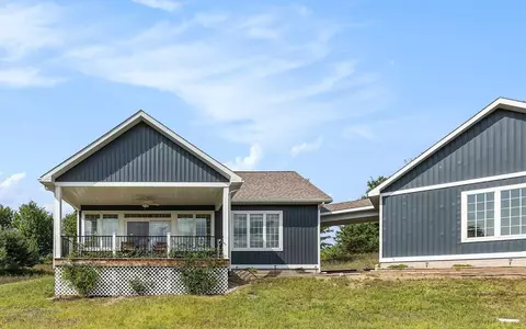 12442 Stallman, Rapid City, MI 49676