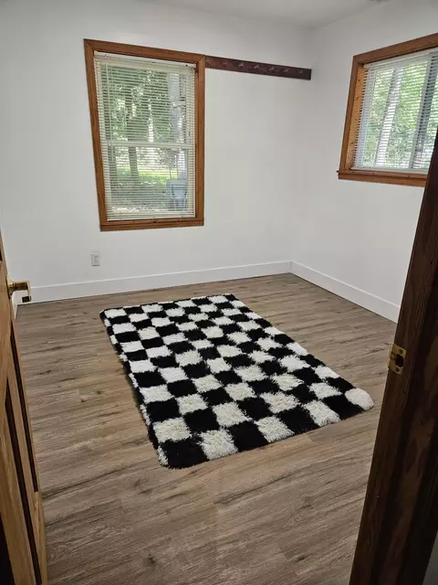 Bedroom - 32 Deer, Au Gres, MI 48703 photo 4 of 5