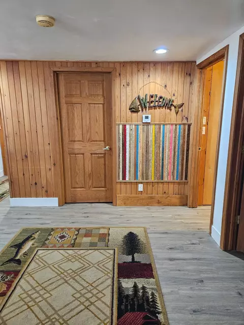 Entry Way - 32 Deer, Au Gres, MI 48703 photo 2 of 2