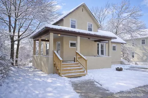 313 Holbrook, Cadillac, MI 49601