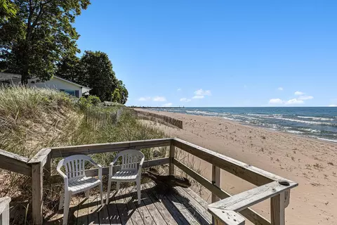 16864 Starkey, Arcadia, MI 49613