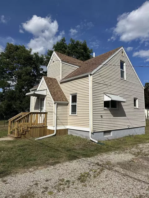 504 N N Frst, Standish, MI 48658