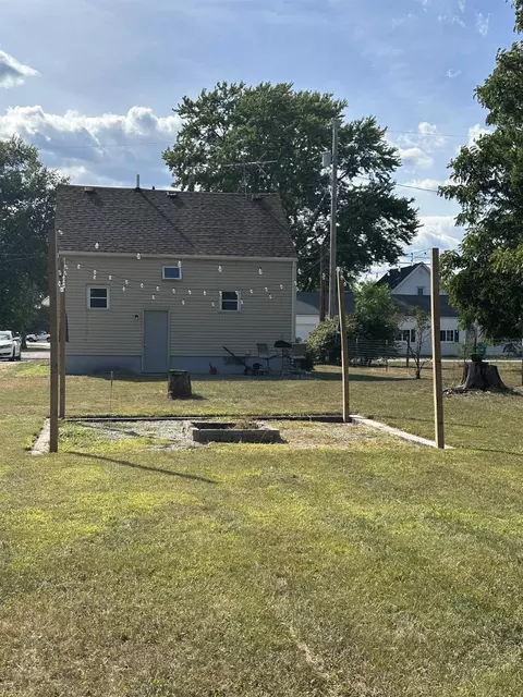 504 N N Frst, Standish, MI 48658 photo 4