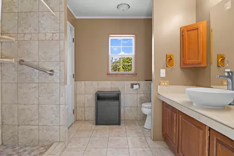 Bath - 8521 W 28, Harrietta, MI 49638 photo 1 of 2
