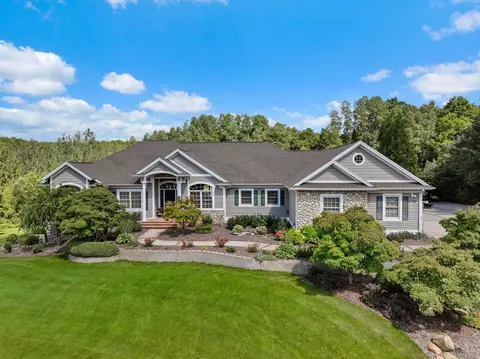 11788 Snowfield, Traverse City, MI 49686
