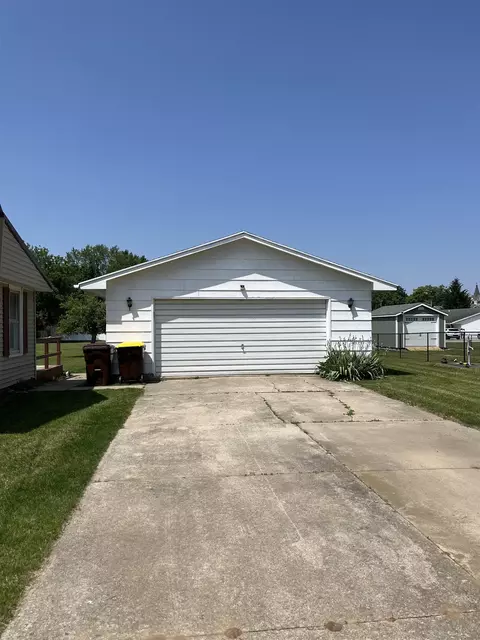 214 Cook, Maple Rapids, MI 48853 photo 2