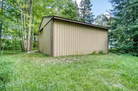 11721 S Lakeside, Shepherd, MI 48883 photo 23