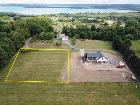 00 Monarch, Williamsburg, MI 49690