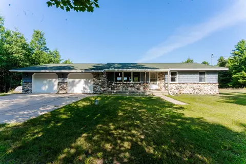 2709 NW Harris, Kalkaska, MI 49646